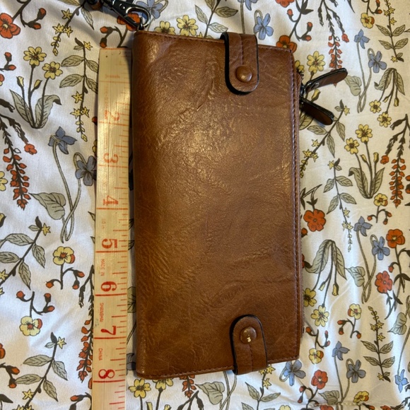 Brown Snap Closure Wallet/Wristlet - Picture 3 of 7